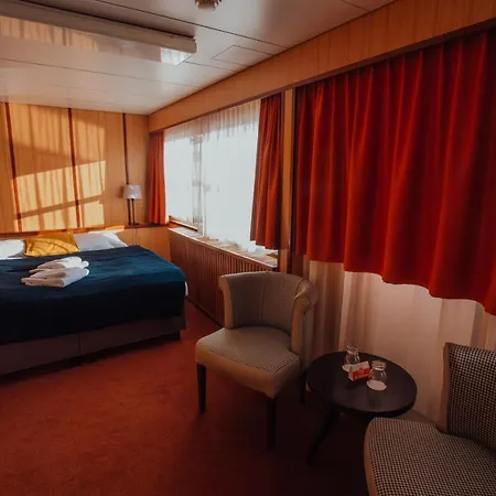 Otel Botel Pressburg