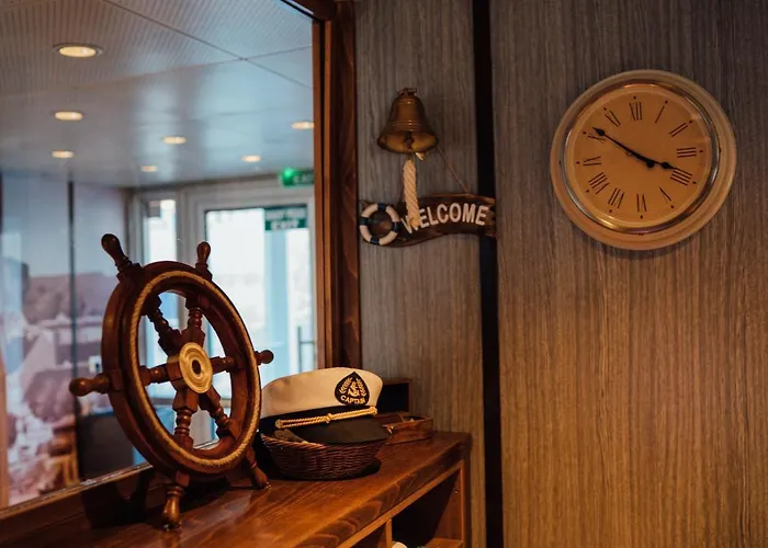 Hotel Botel Pressburg Bratislava