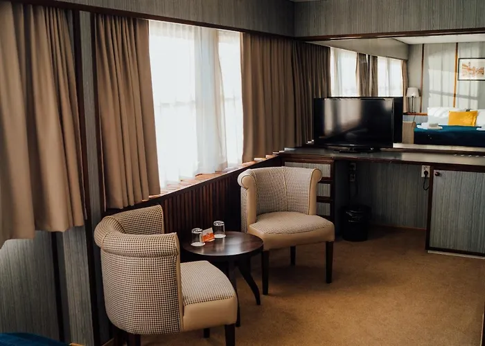 Botel Pressburg Hotel 3*