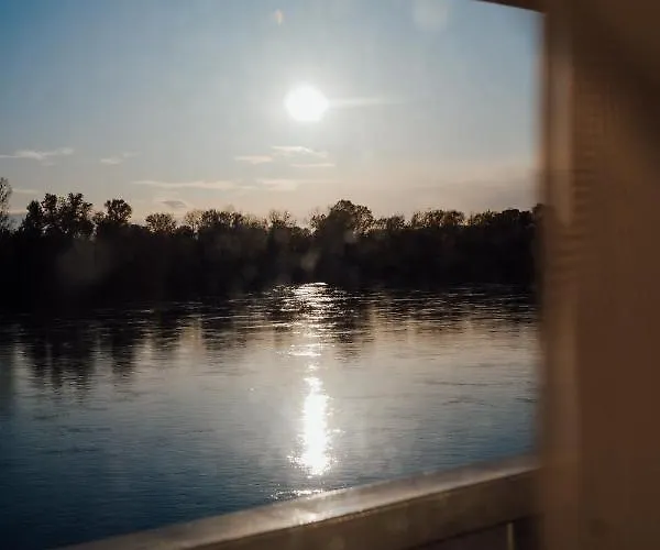 Botel Pressburg 3* Bratislava