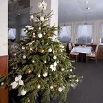 Botel Pressburg Отель Братислава